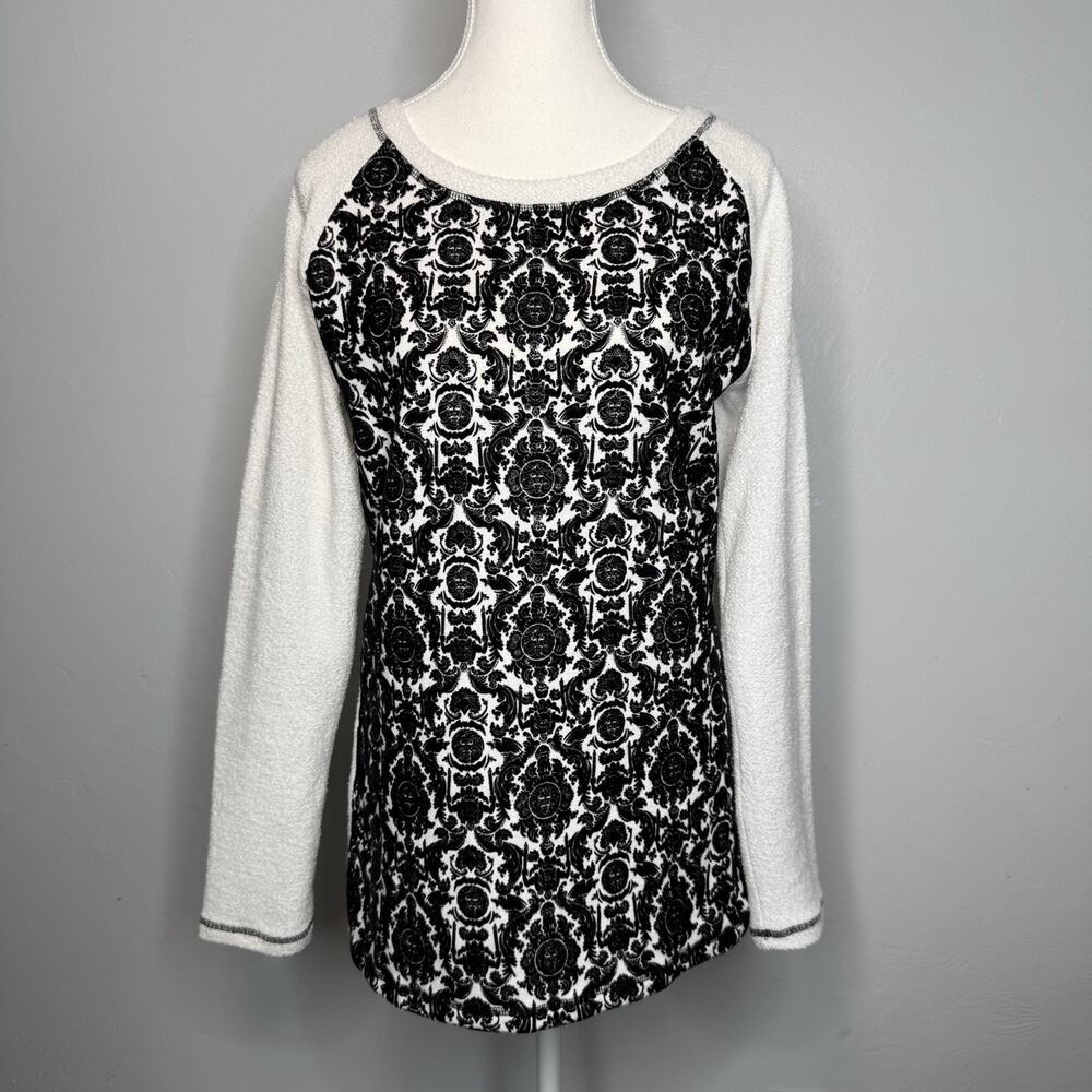 Disney Parks Haunted Mansion Flocked Damask Raglan Long Sleeve Top Women’s Small